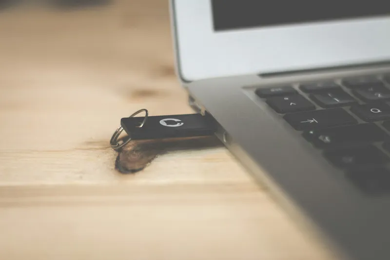 How to Create Bootable USB in Linix Terminal
